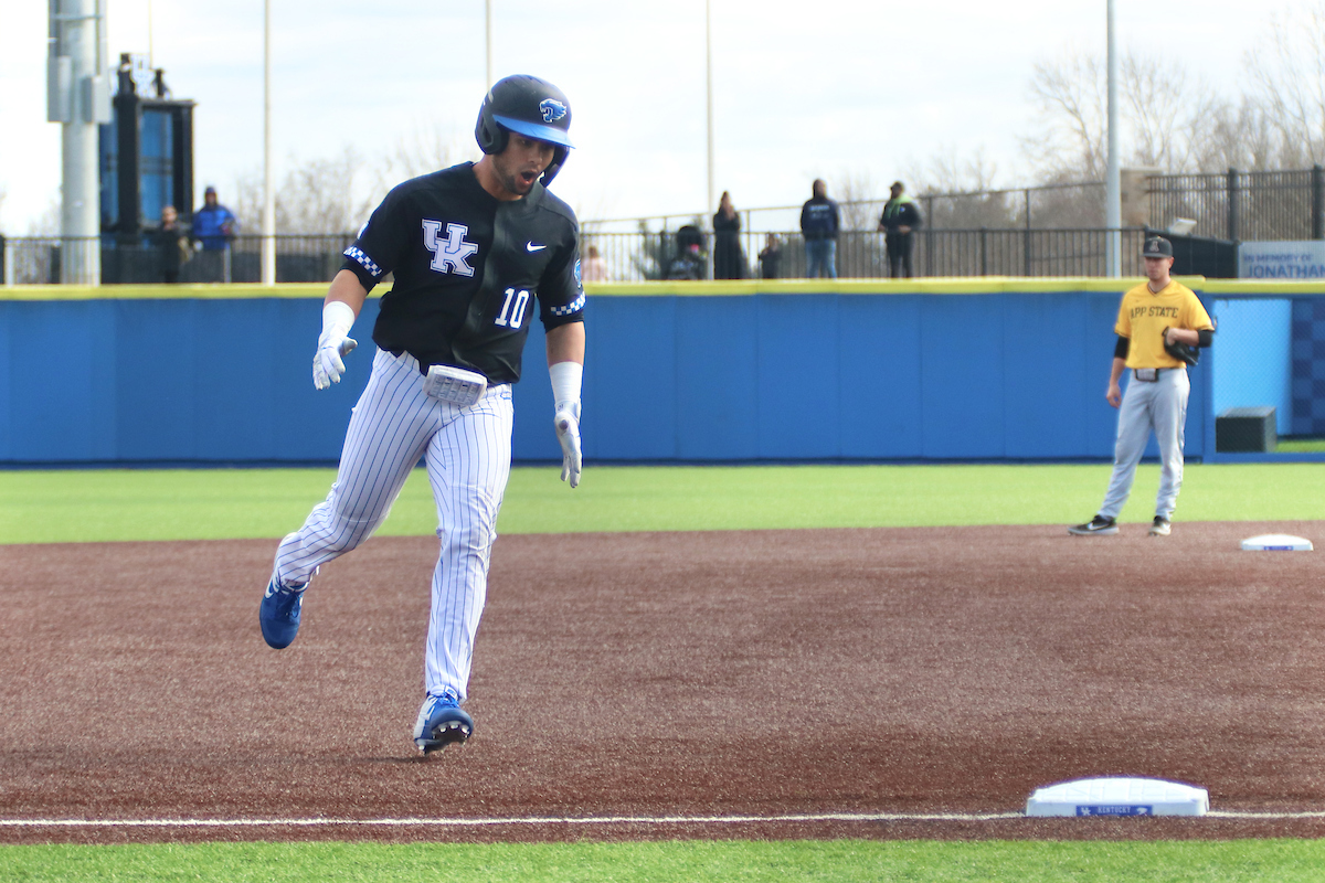 Matt Golda

Kentucky beat Appalachian State 8-7. 


Photo by Regina Rickert | UK Athletics