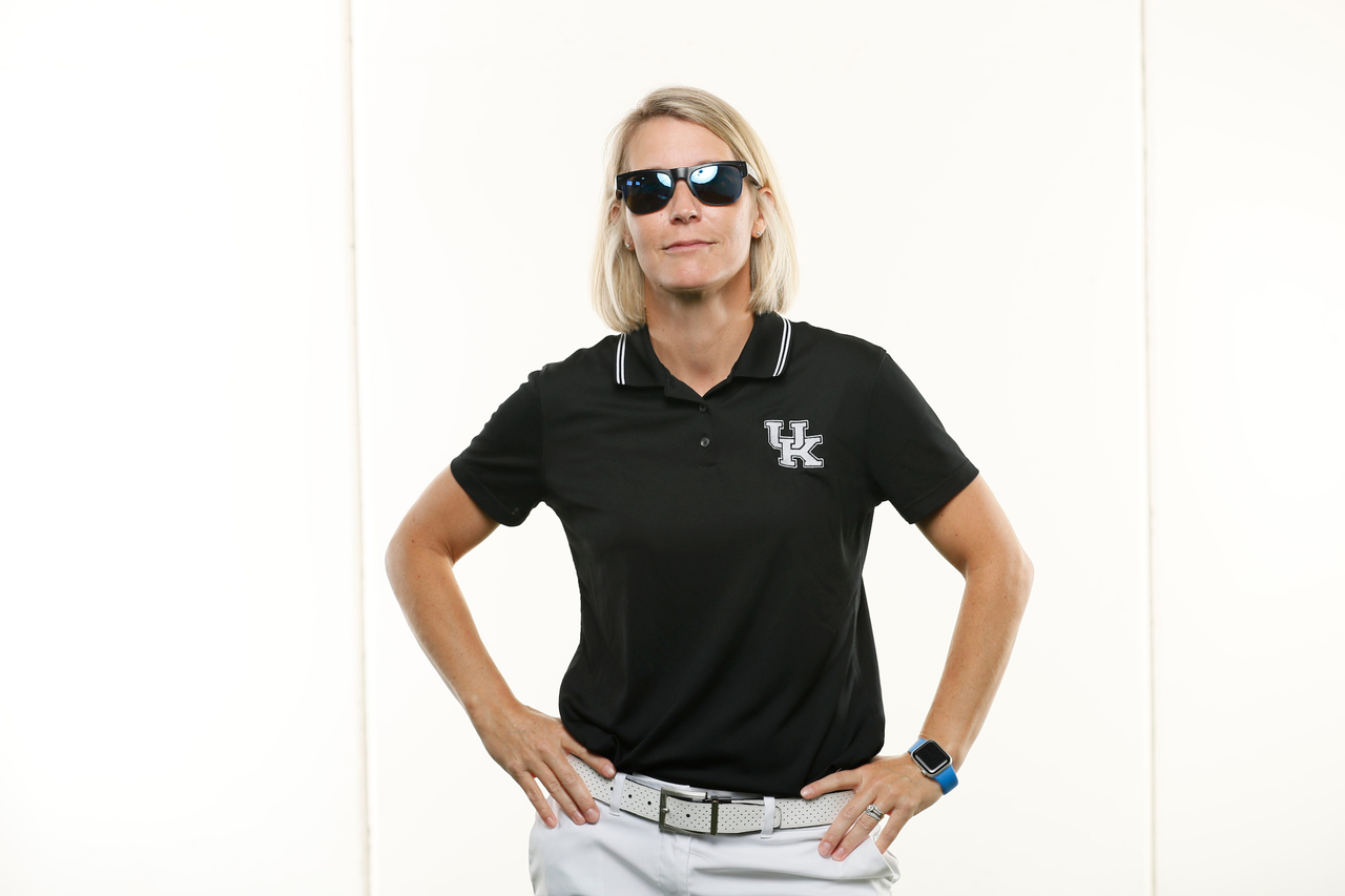 Golda Borst.

Women's golf photo day.

Photos by Chet White | UK Athletics