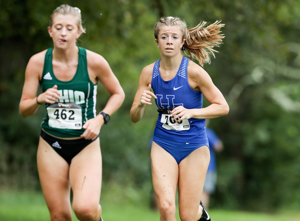 Emily Akin.

Bluegrass Invitational.


Photo by Elliott Hess | UK Athletics