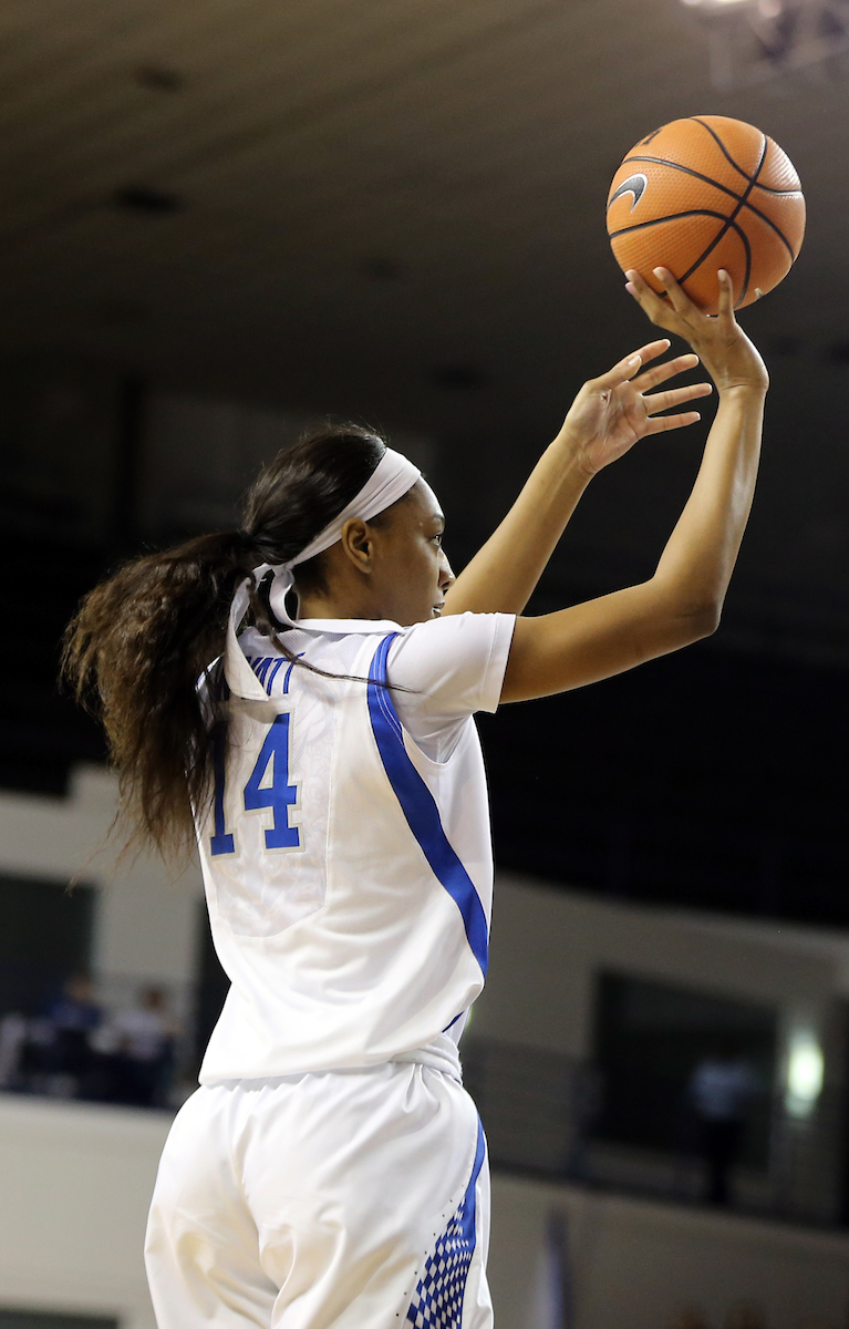 Tatyana Wyatt

The University of Kentucky women's basketball team falls to Mississippi State on Senior Day on Sunday, February 25, 2018 at the Memorial Coliseum.

Photo by Britney Howard | UK Athletics