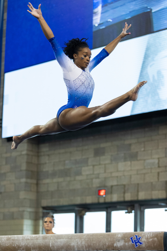 Arianna Patterson.

2021-22 Blue-White Meet.

Photo by Grant Lee | UK Athletics