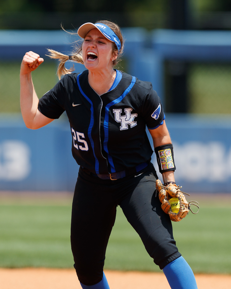 EMMY BLANE.

Kentucky beats Notre Dame, 7-0.

Photo by Elliott Hess | UK Athletics