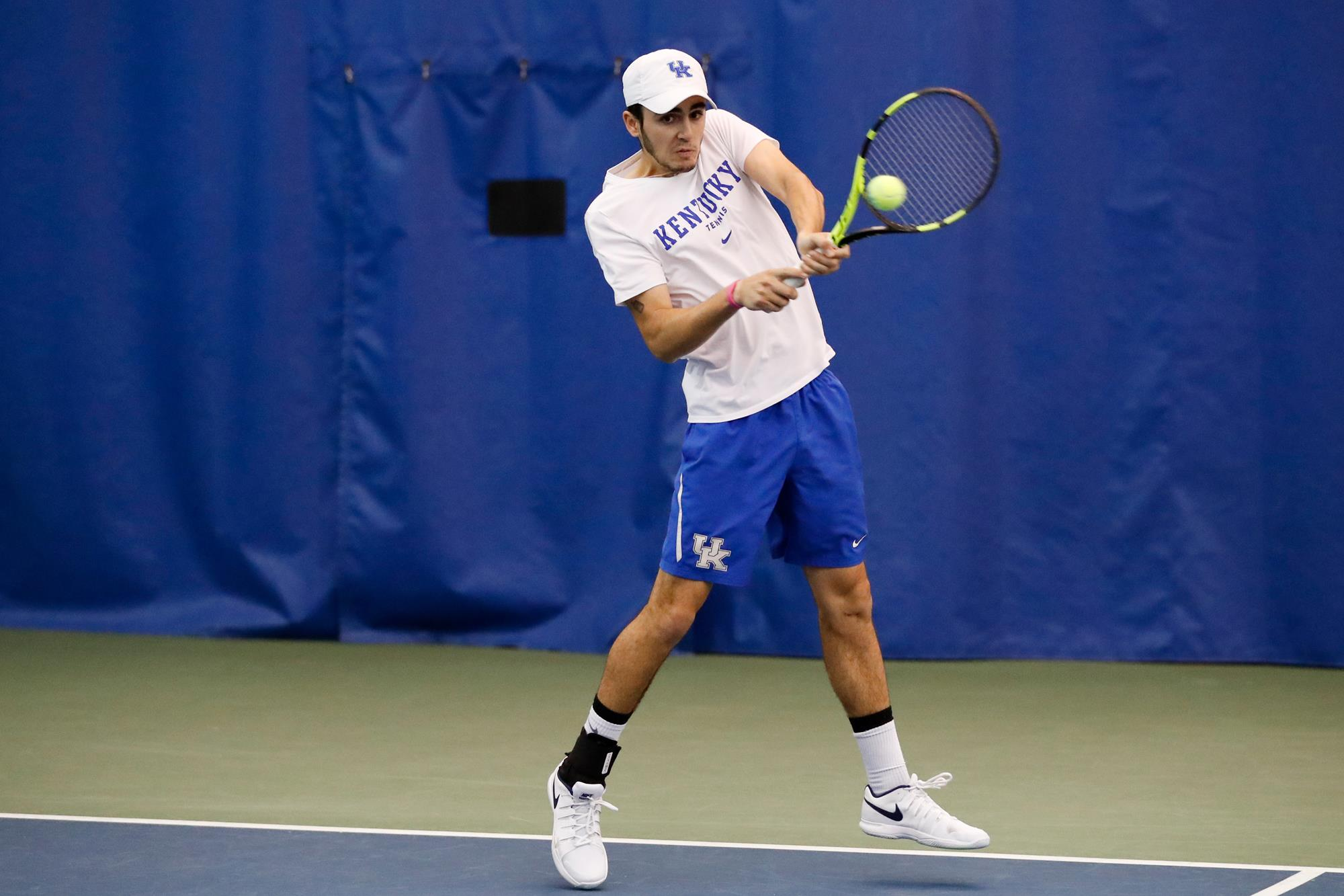 Wildcats Close Out First Fall Event at UVA Masters