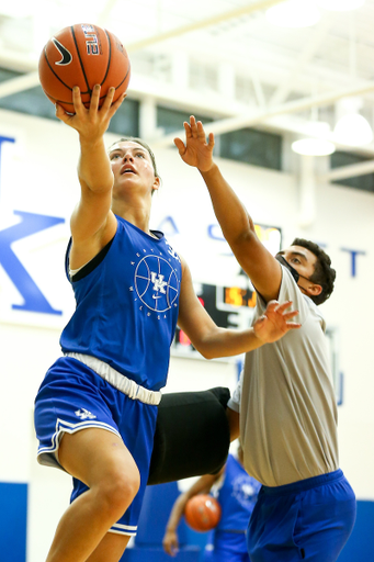Emma King.

Kentucky Women’s Basketball Practice.

Photo by Eddie Justice | UK Athletics