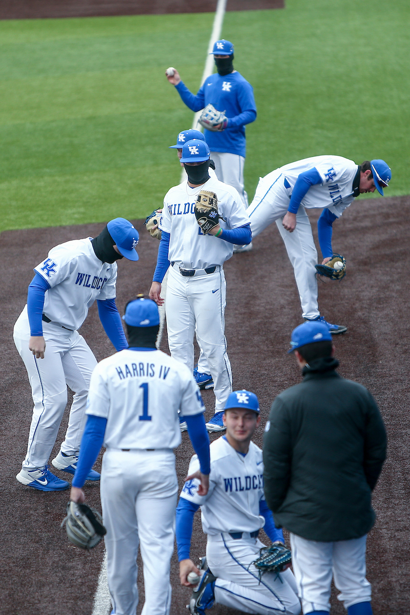 Team.

Kentucky beats Bellarmine 3-2.

Photo by Sarah Caputi | UK Athletics