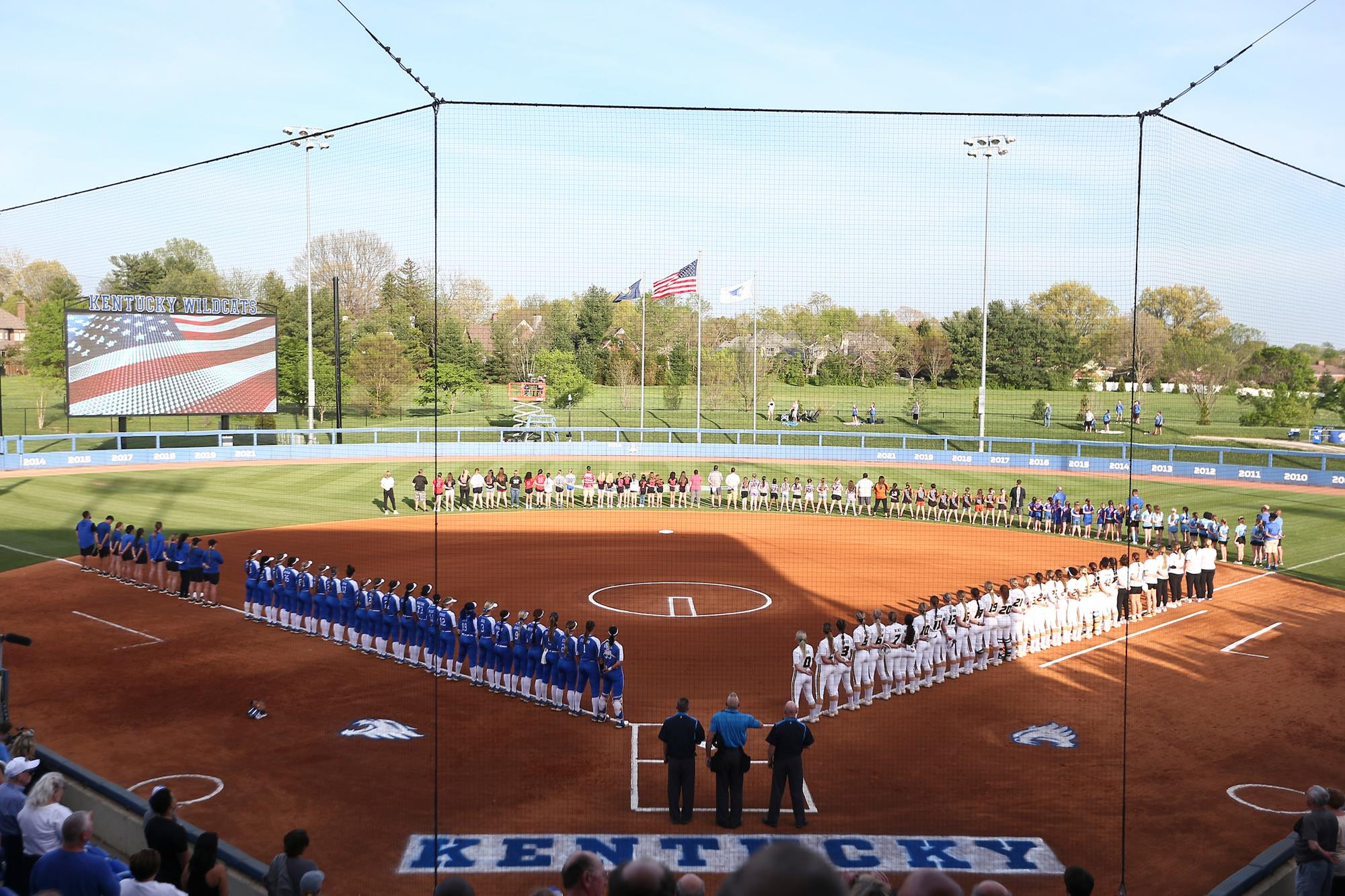 Missouri Sweeps No. 12 Kentucky With Run-Rule Win Monday Night