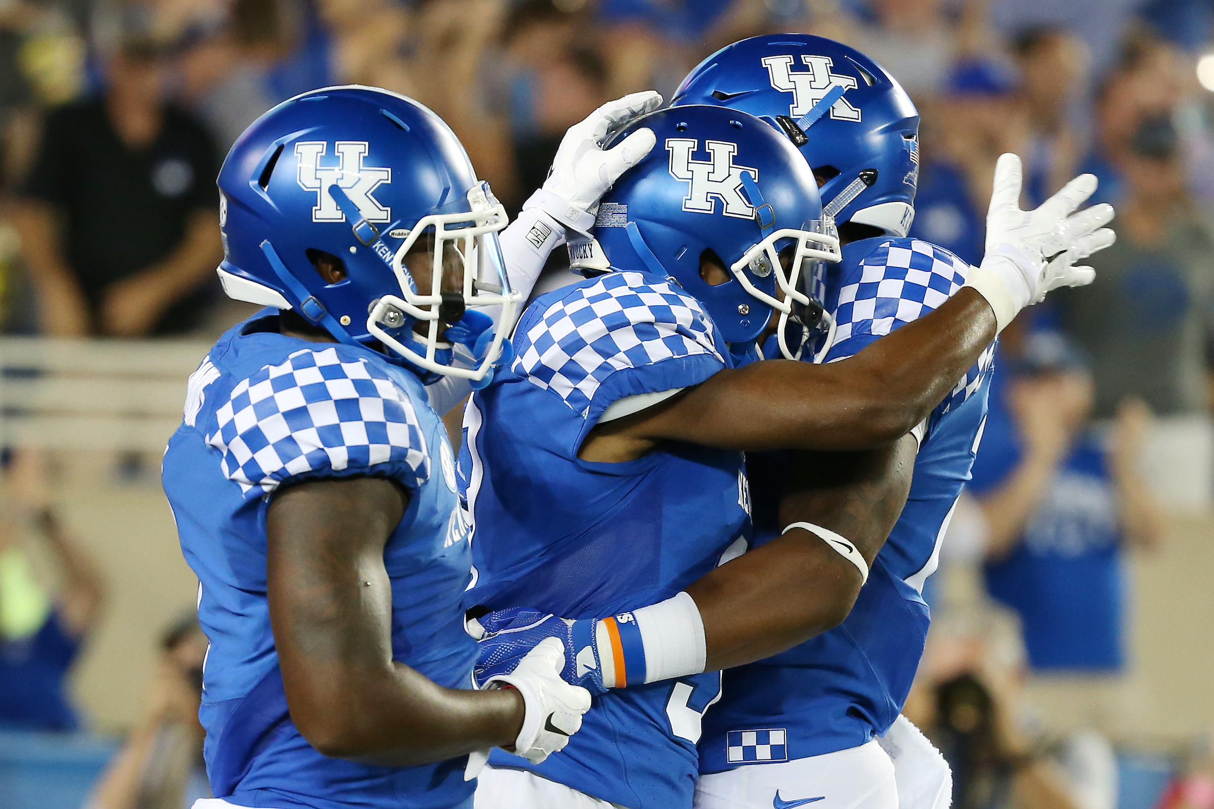 UK Football Week Two Depth Chart