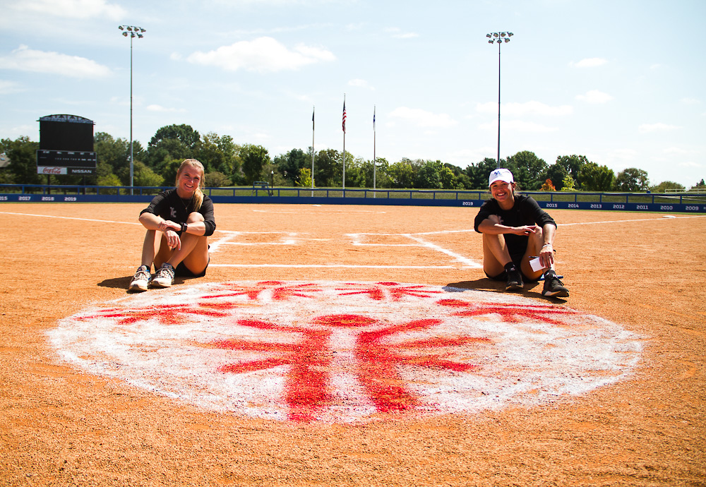 Kentucky Softball Hosts Special Olympics at JCS