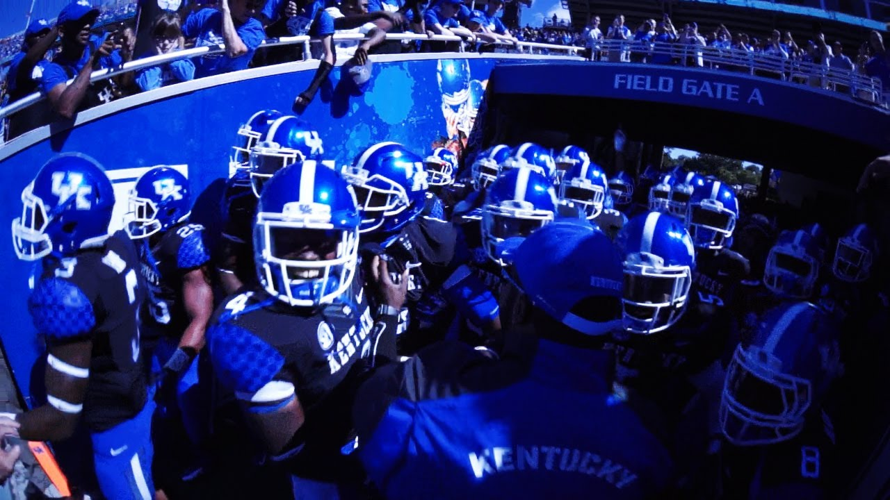 Kentucky Wildcats TV: Kentucky Football Team Pump Up Vid vs. South Carolina