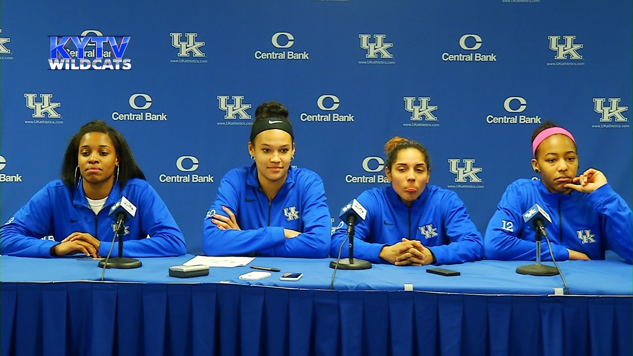 Bria Goss, Azia Bishop, Jennifer O'Neill, Jelleah Sidney Post-Selection Show