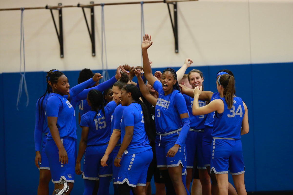 Team.

2019 Media Day

Photo by Noah J. Richter | UK Athletics