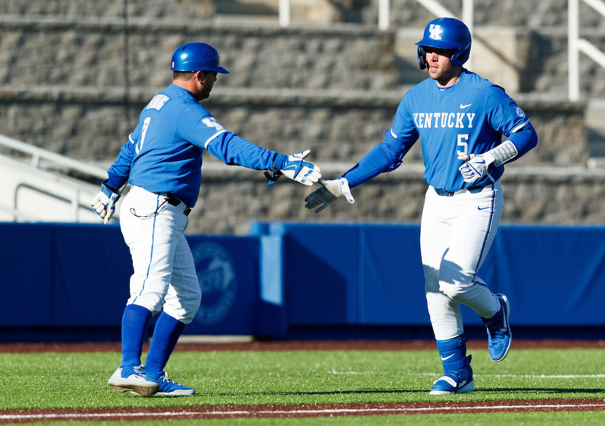 Kentucky Hosts Middle Tennessee In Final Non-SEC Series