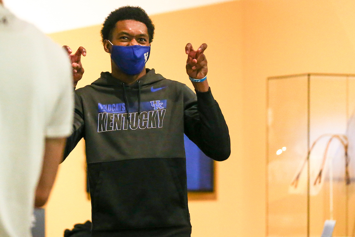 Keion Brooks Jr.

The Kentucky men's basketball team visited Fort Knox on Friday to visit with students and take a tour of the General George Patton Museum.

Photo by Grace Bradley | UK Athletics