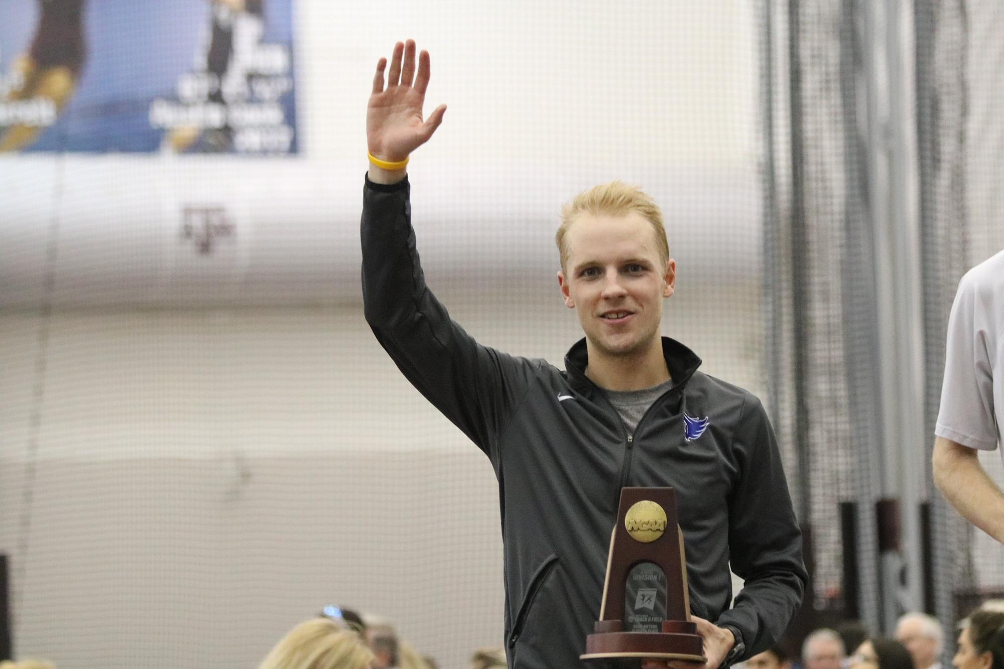 Thomson Puts UKTF on Board Night One at NCAATF Indoors