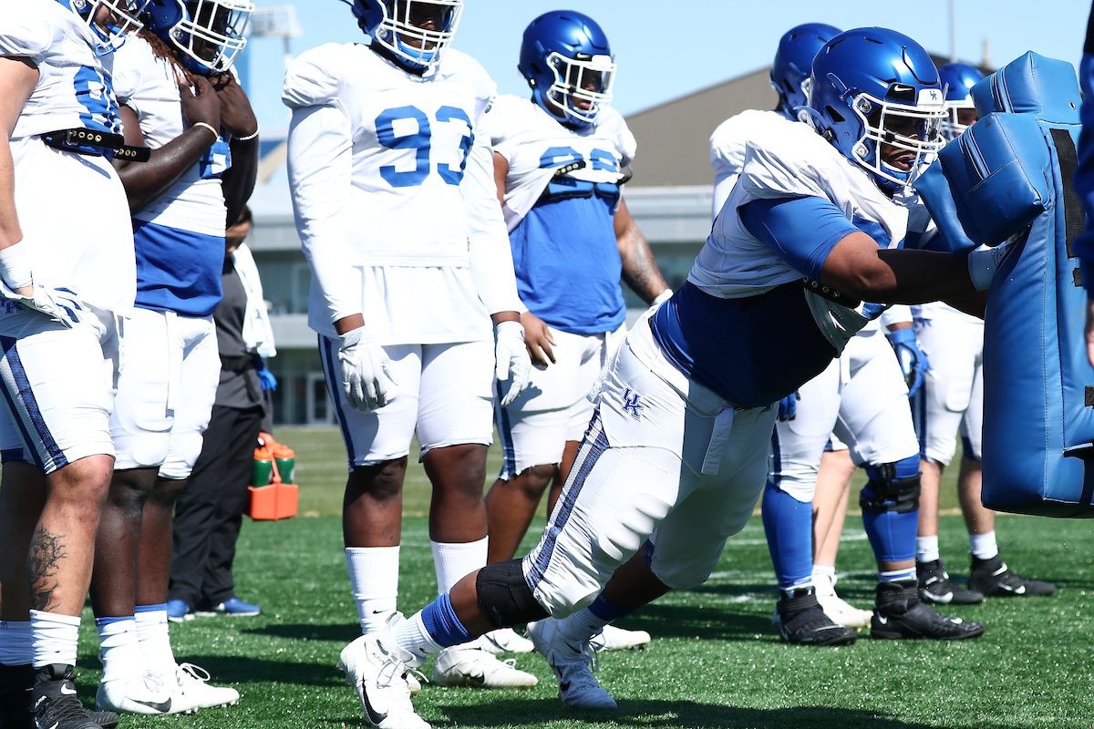 PHIL HOSKINS.

Spring Practice.

Photo by Elliott Hess | UK Athletics