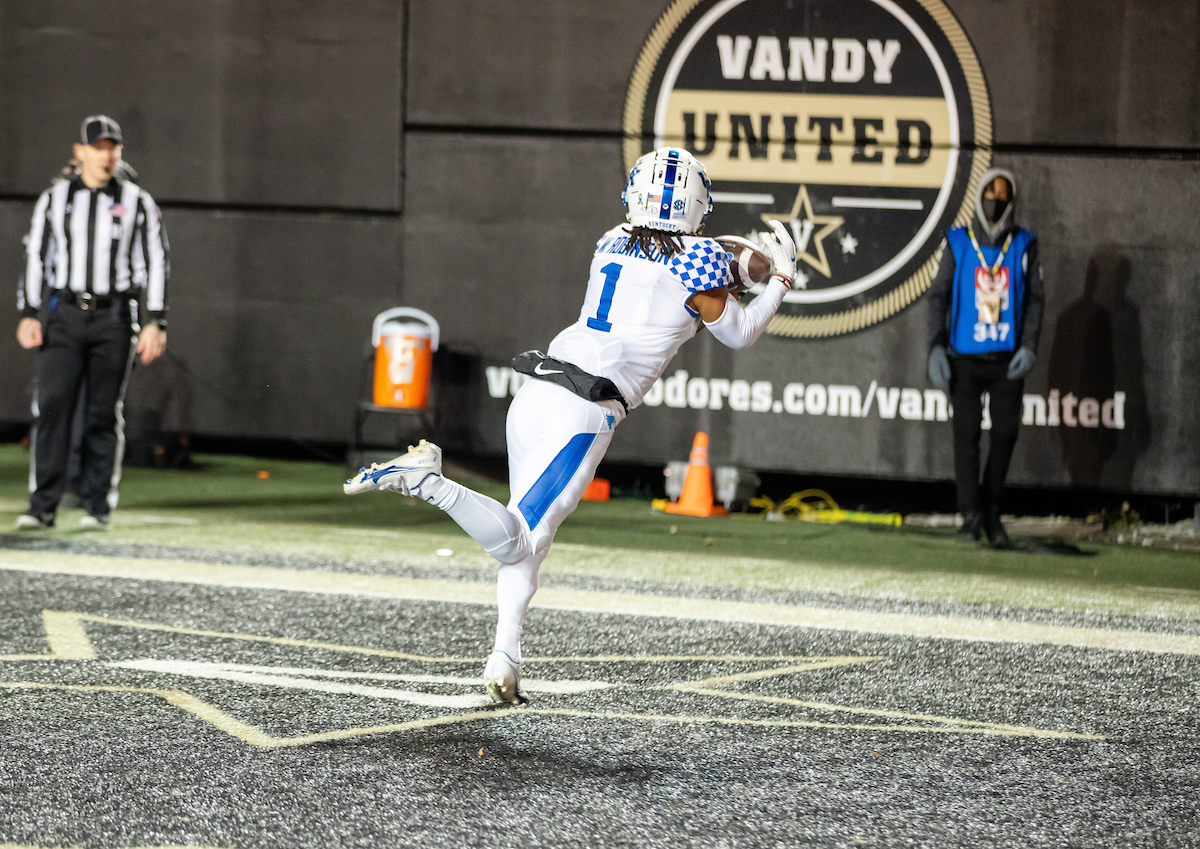 Wan'Dale Robinson

Kentucky beats Vandy, 34-17.

Photo by Jacob Noger | UK Athletics