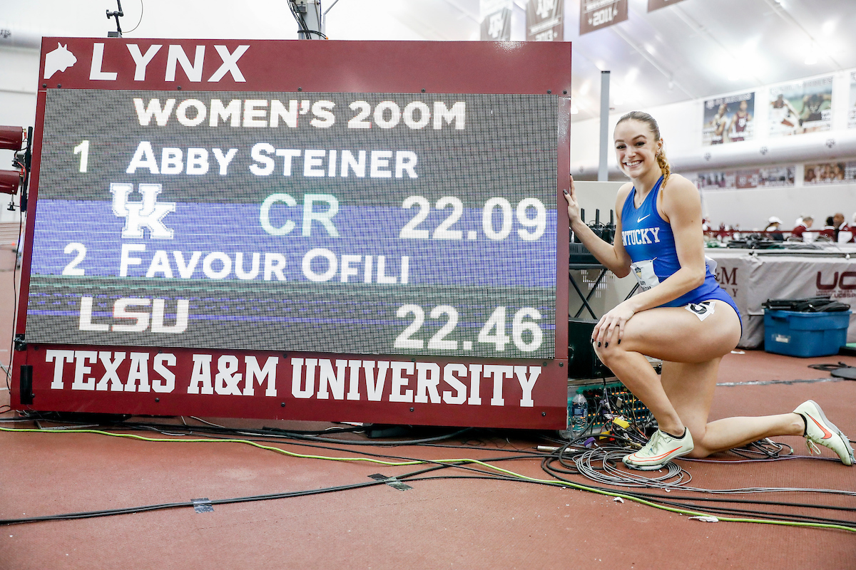 Abby Steiner.

Day 2. SEC Indoor Championships.

Photos by Chet White | UK Athletics