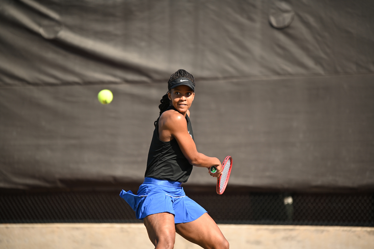 4/20/21 WTE SEC

Photo by David Gray

lesedi jacobs,