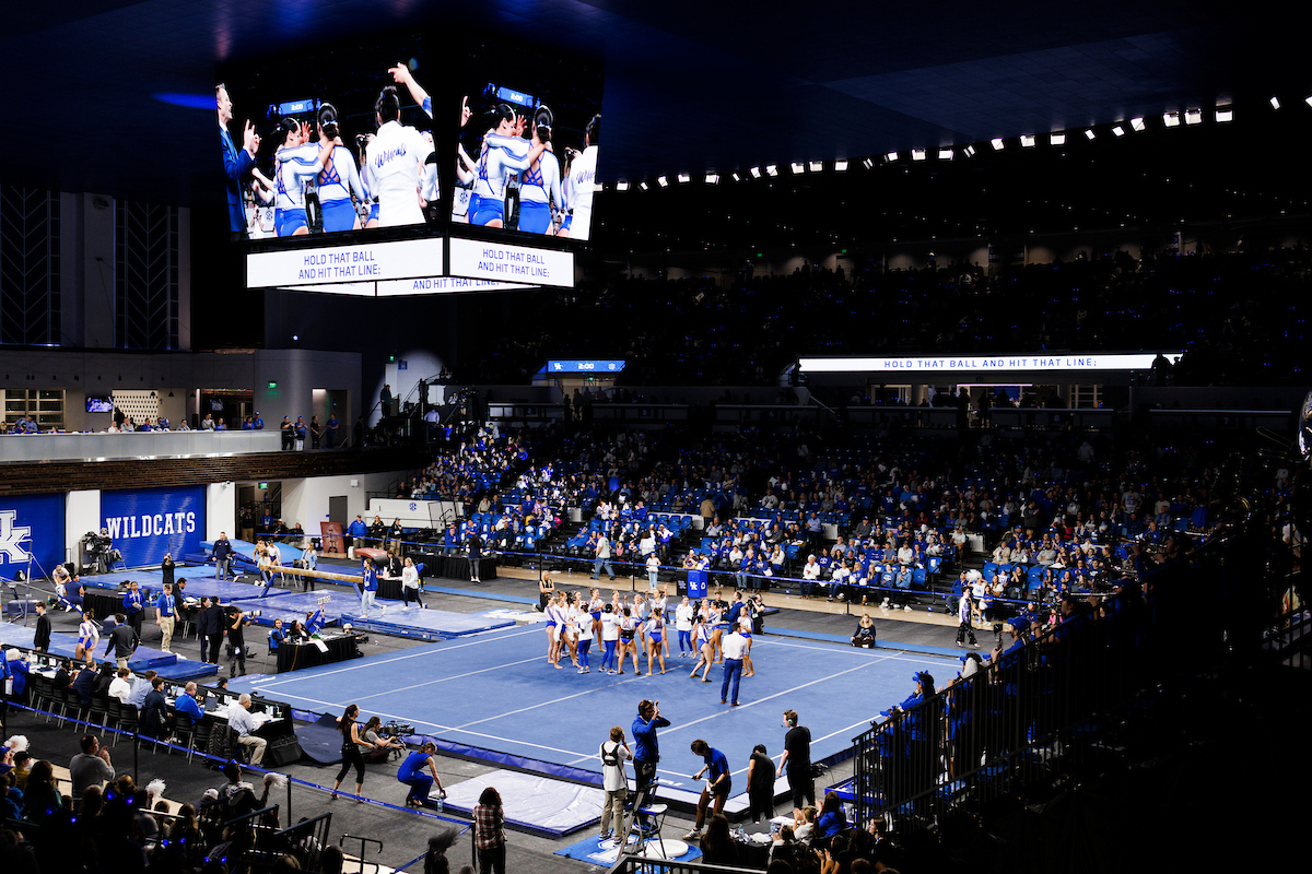 Kentucky Gymnastics Hosts Valentine's Day Party on Friday