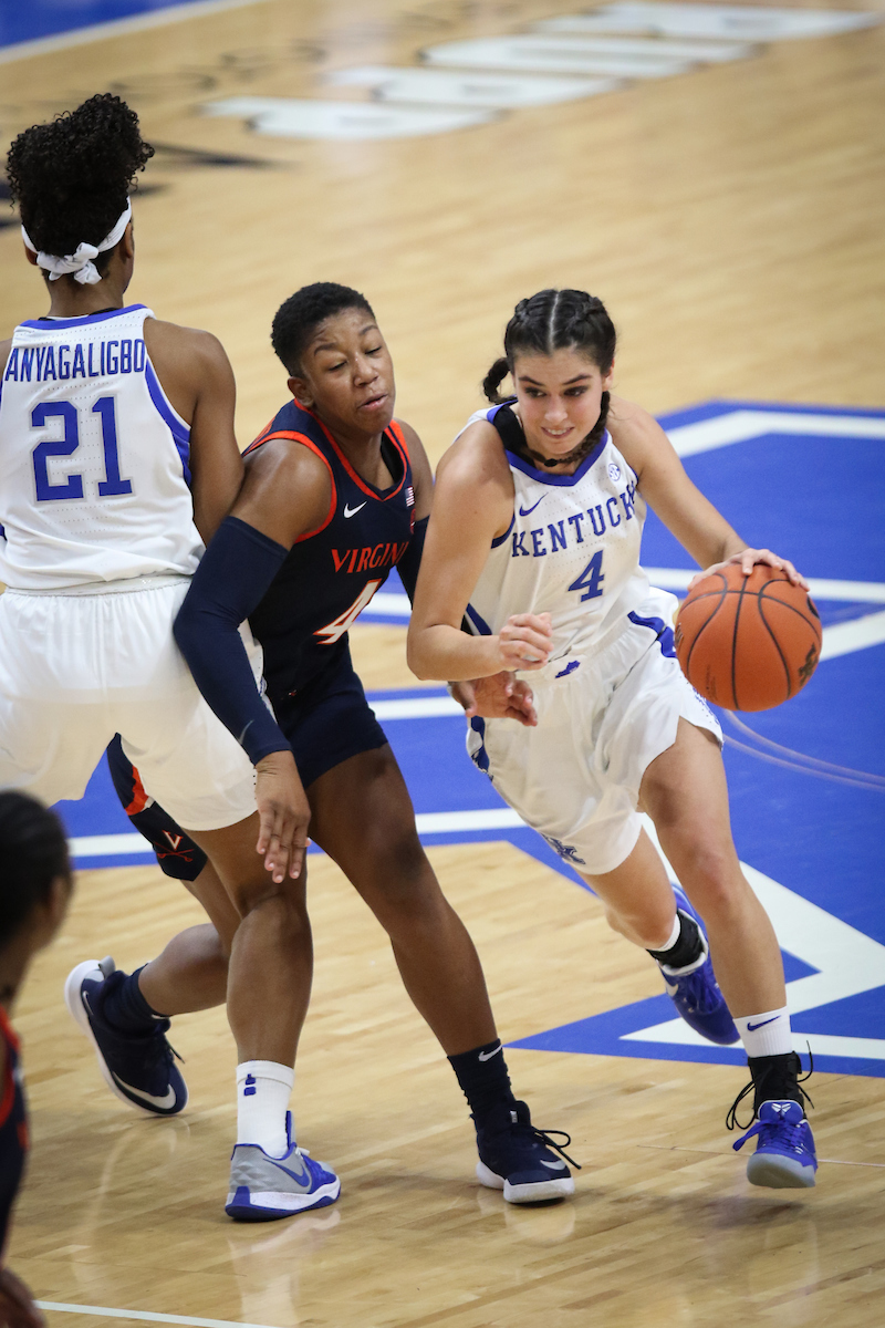 Maci Morris. Ogechi Anyagaligbo. 

UK women's basketball beat Virginia 63-51 at Rupp Arena on Thursday, November 15th, 2018.

Photo by Eddie Justice | UK Athletics