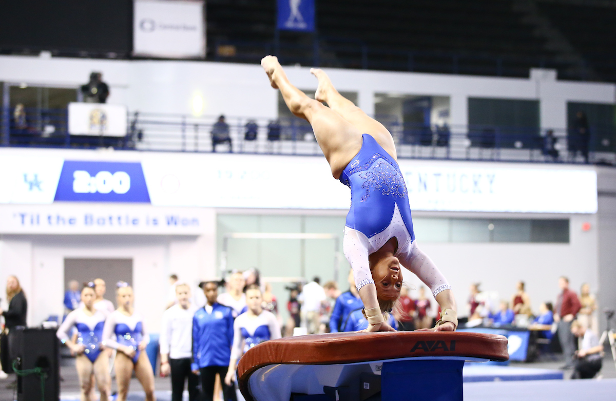MOLLIE KORTH.


Kentucky beats Alabama, 197.200 - 196.800.

Photo by Elliott Hess | UK Athletics