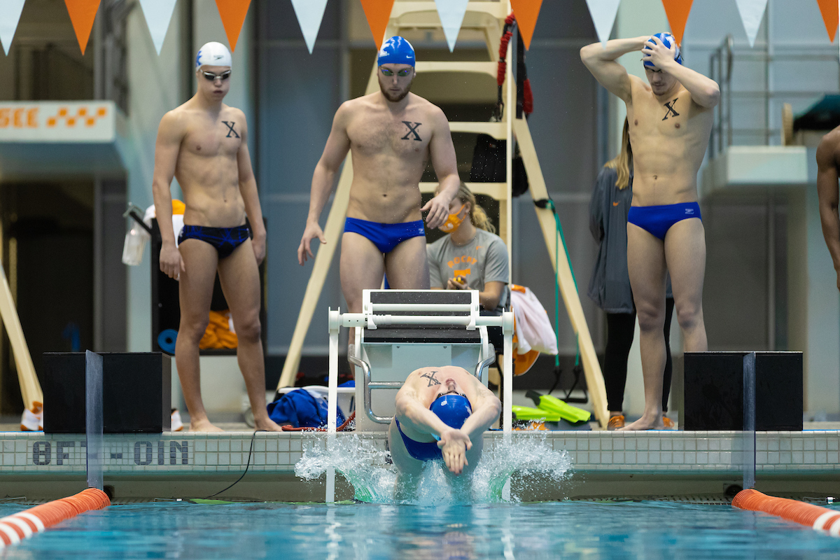 Kentucky Loses to Tennessee, 216-84

Photo by Grant Lee | UK Athletics