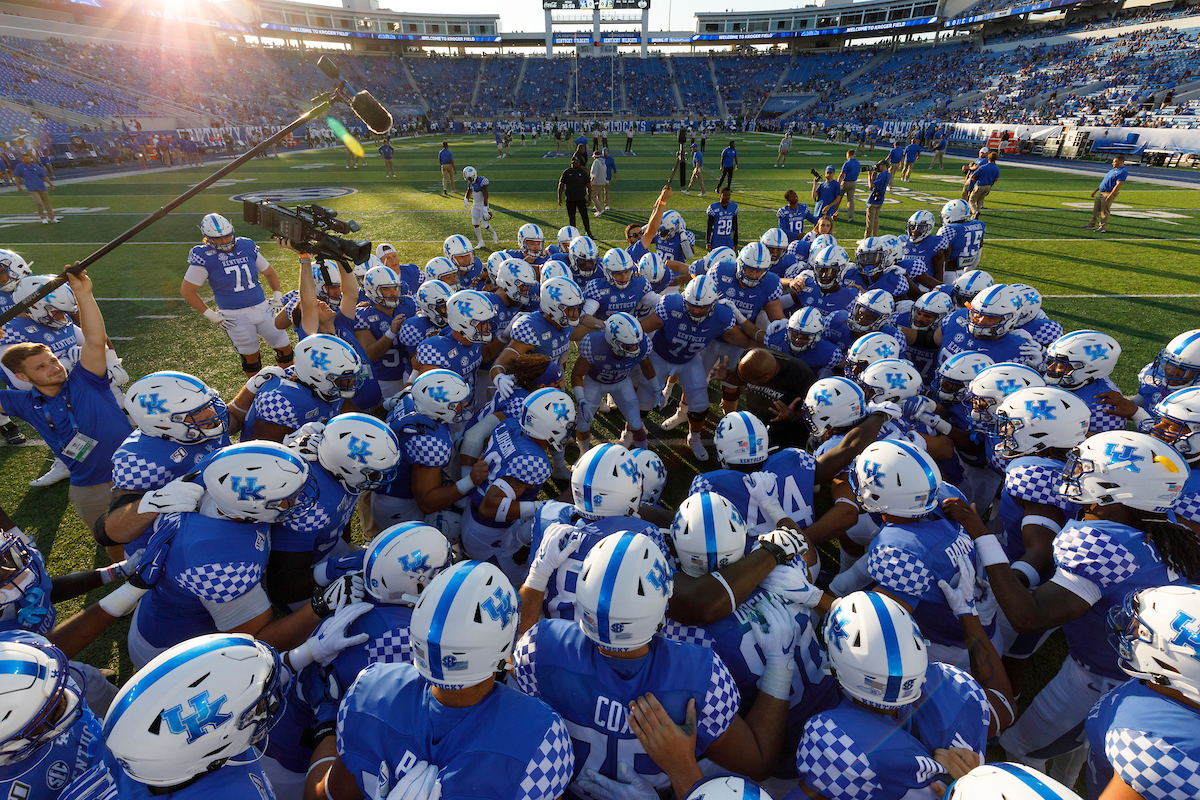 Pregame.


UK beat EMU 38-17.


Photo by Elliott Hess | UK Athletics