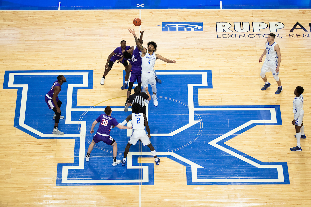 Nick Richards. Tip-off.

UK falls to Evansville 67-64.

Photo by Chet White | UK Athletics