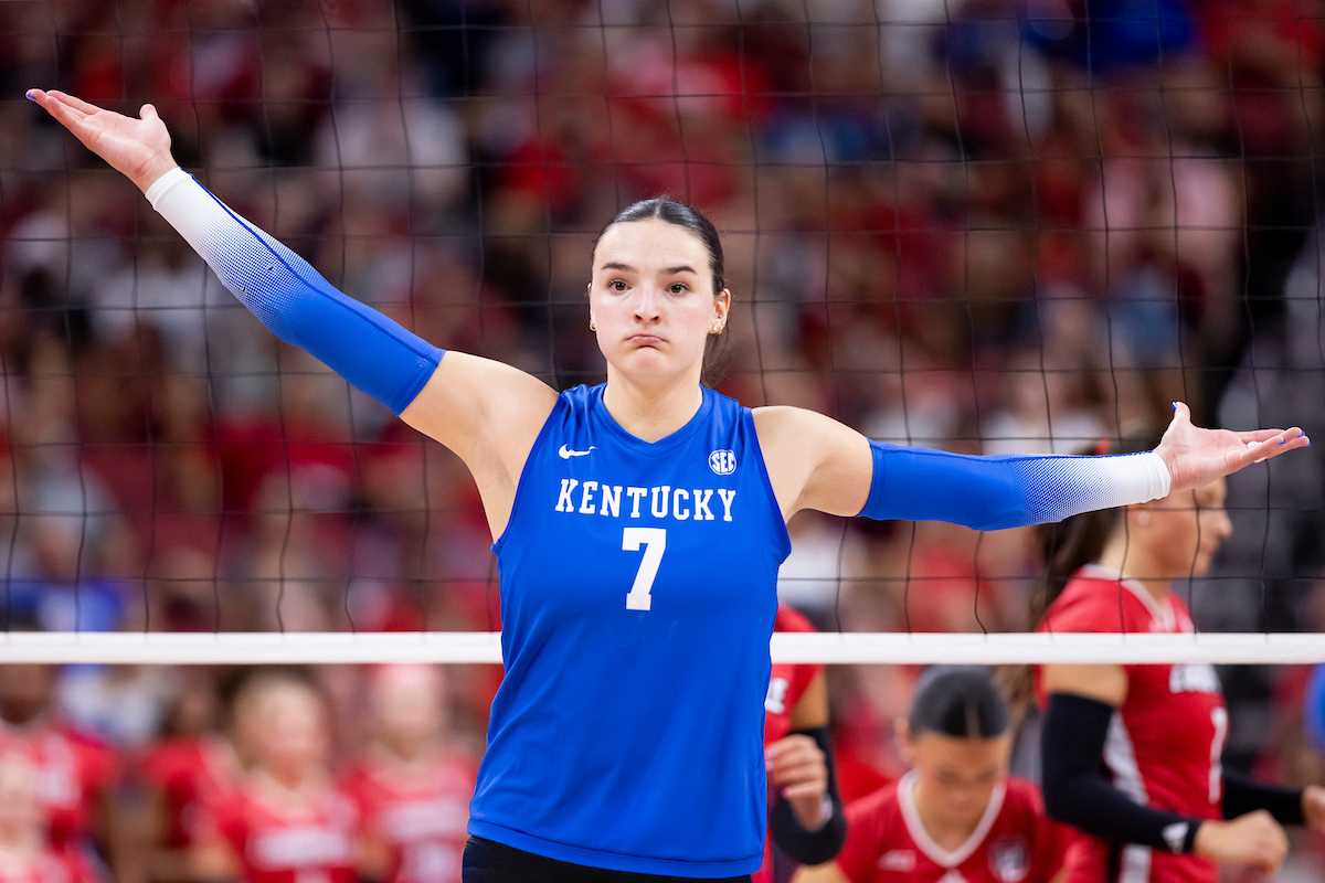 No. 3 Kentucky Volleyball Returns Home on Wednesday, Facing Auburn