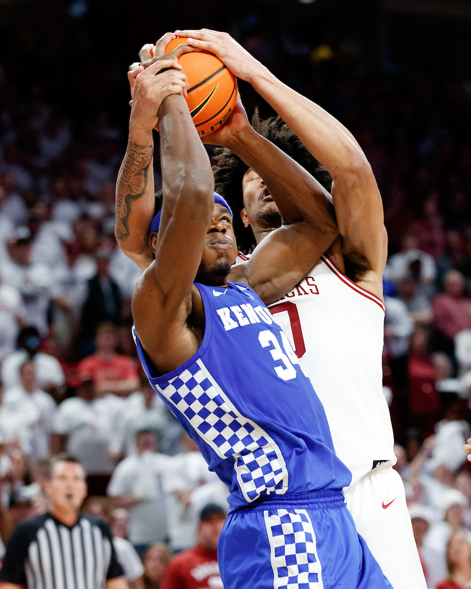 Oscar Tshiebwe.

Kentucky falls to Arkansas, 75-73.

Photo by Elliott Hess | UK Athletics
