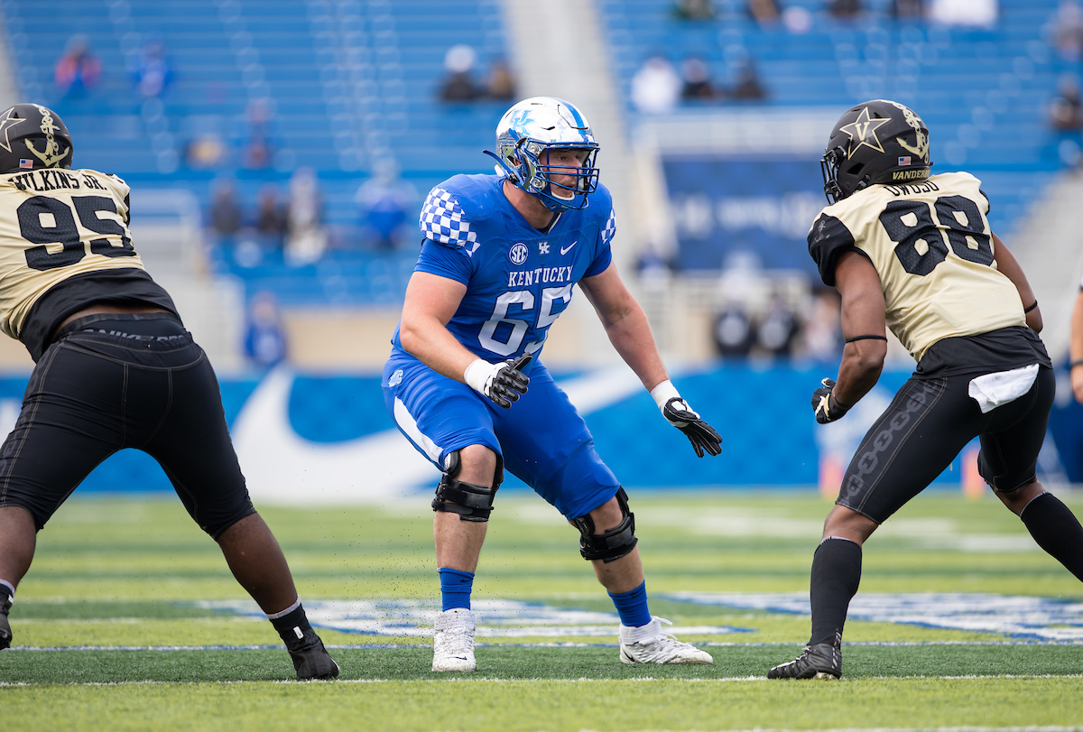 Landon Young

UK defeats Vanderbilt 38-35

Photo By Jacob Noger | UK Football
