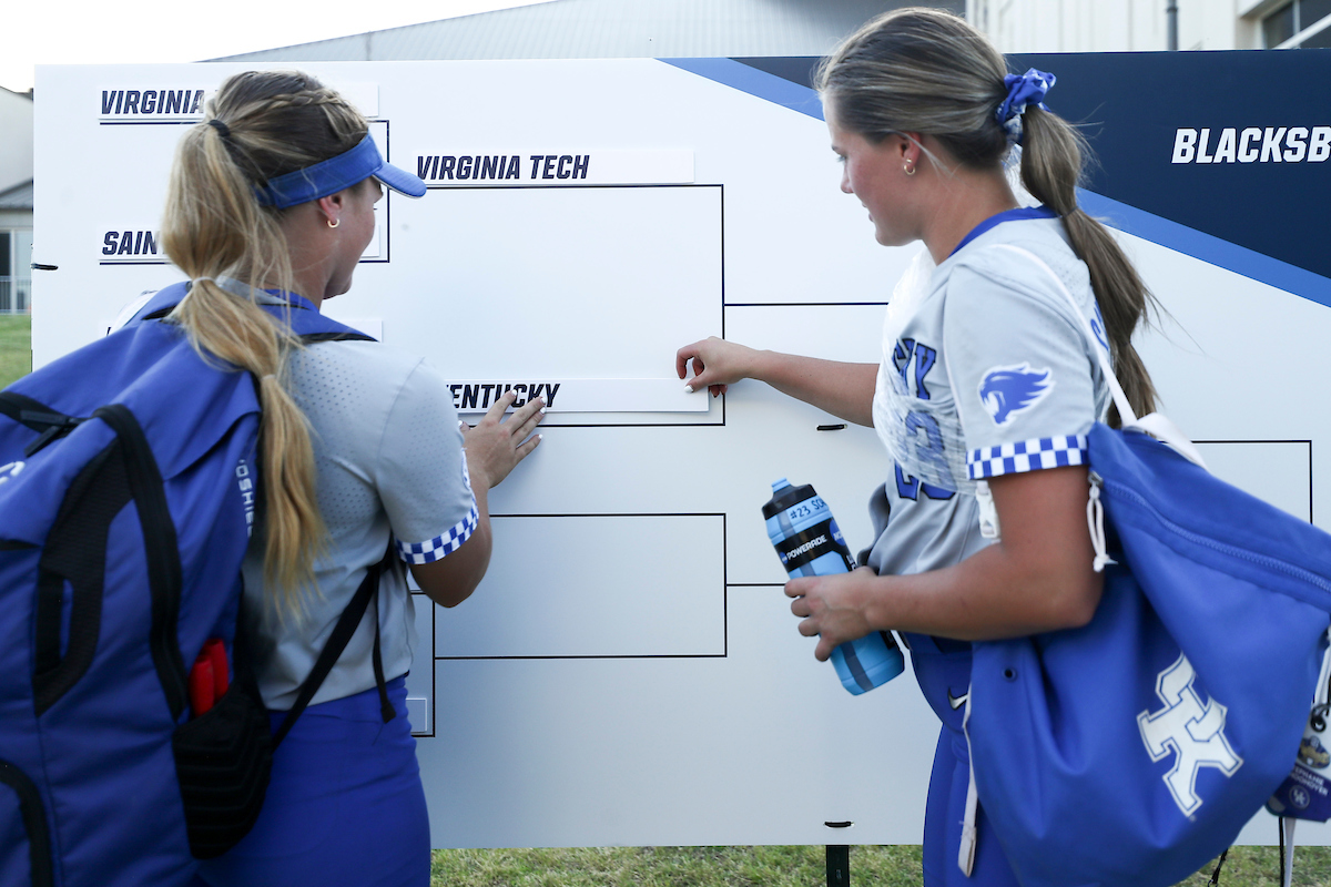 Erin Coffel, Stephanie Schoonover.

Kentucky defeats Miami of Ohio 15-1.

Photo by Grace Bradley | UK Athletics