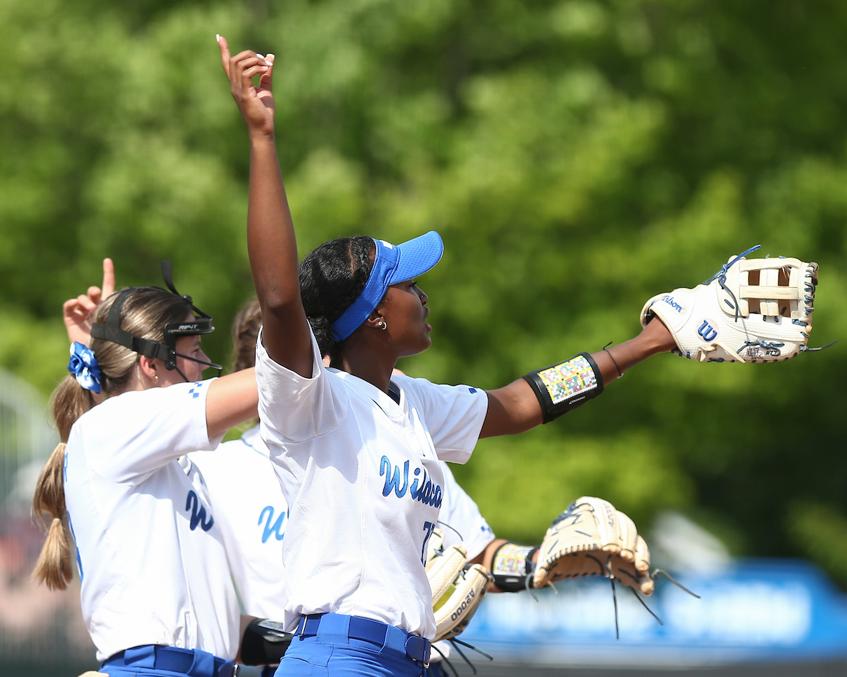 Meeko Harrison, Stephanie Schoonover.

Kentucky falls Virginia Tech 4-5.

Photo by Grace Bradley | UK Athletics