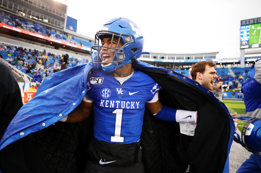 Lynn Bowden

Kentucky beats UofL 45-13. 

Photo by Britney Howard | Staff