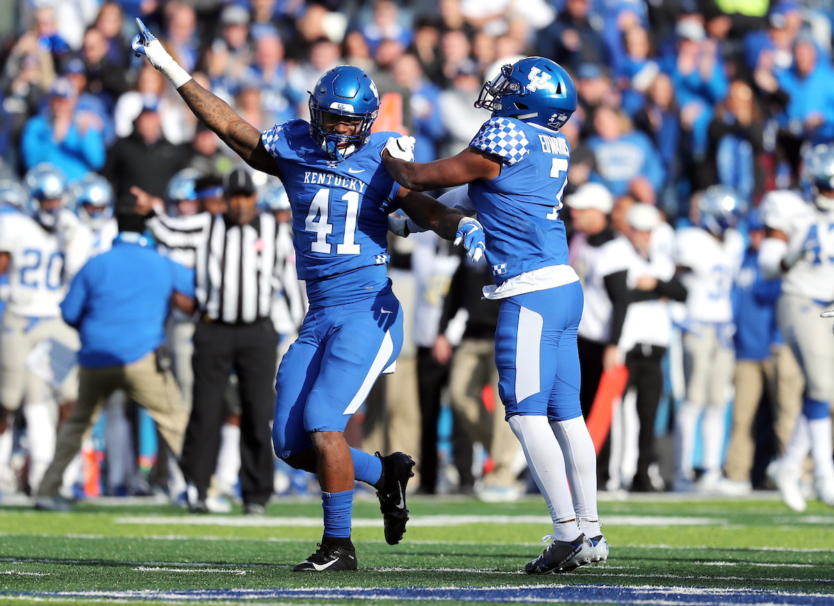 Josh Allen

UK Football beats MTSU 34-23 on Senior Day at Kroger Field. 

Photo by Britney Howard | UK Athletics