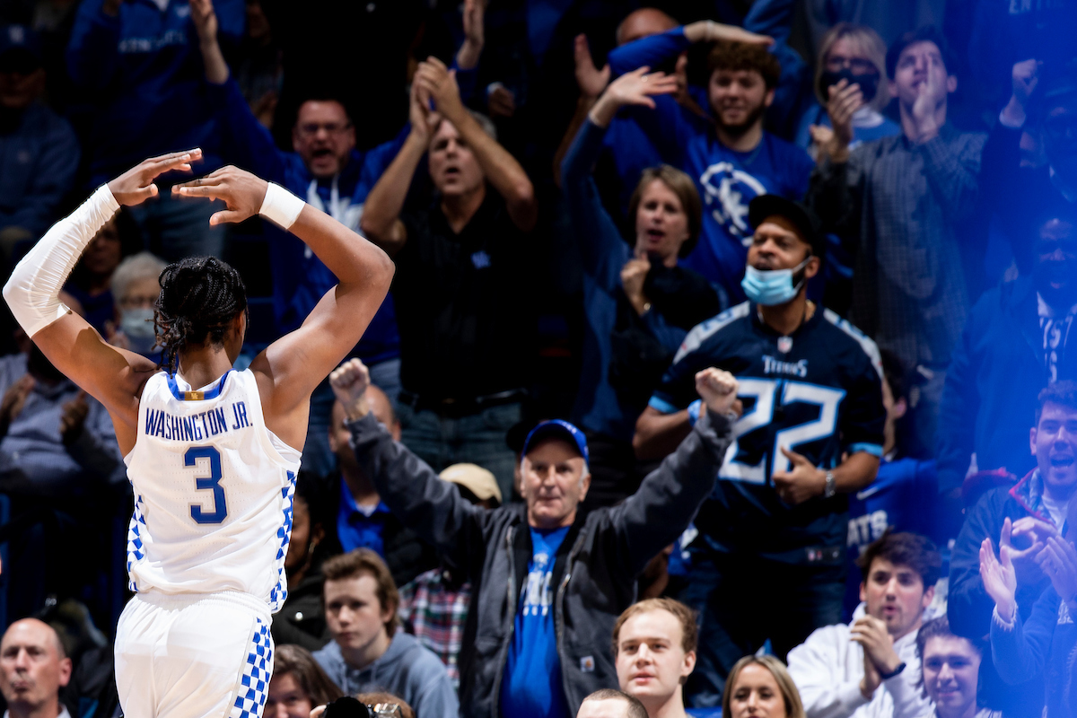TyTy Washington Jr. Fans.

Kentucky beat Ohio University 77-59.

Photos by Chet White | UK Athletics