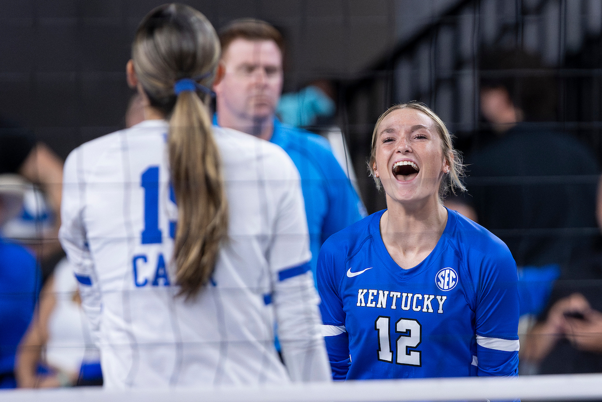 Kassie O’Brien, Molly Tuozzo Earn SEC Weekly Honors