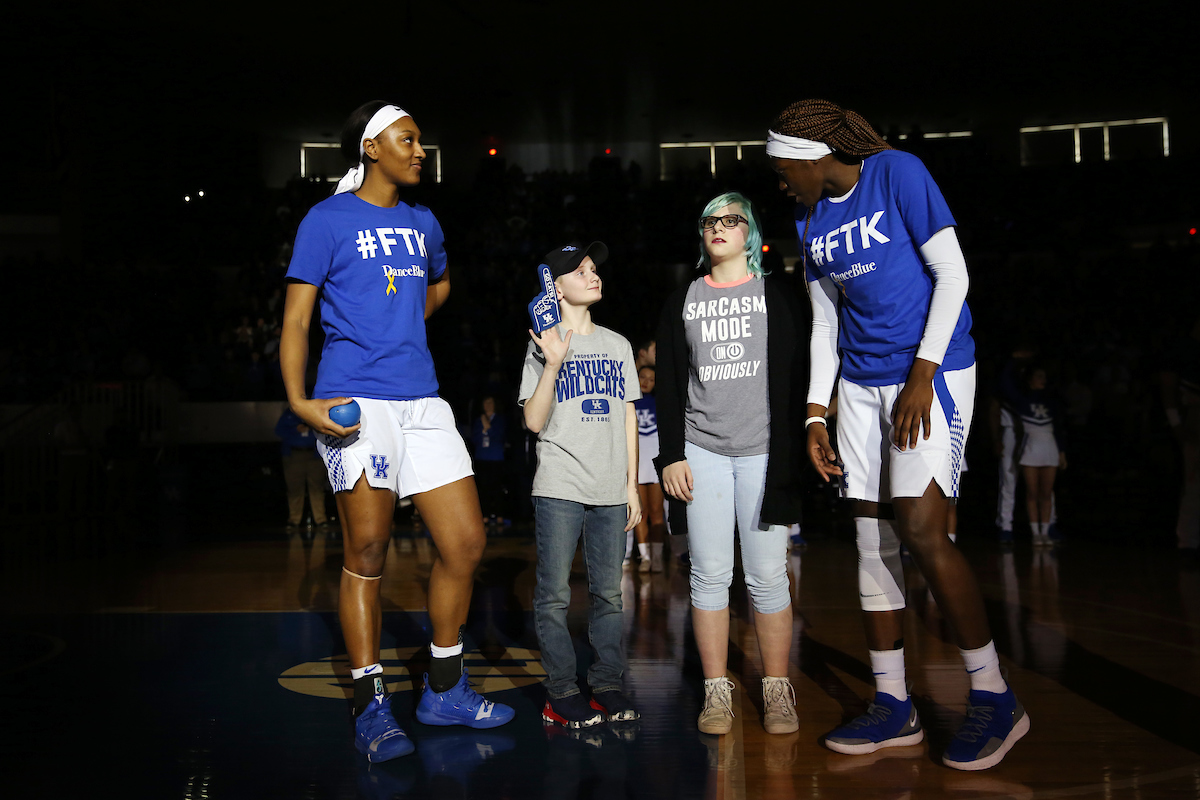 Dance Blue

The UK Women's Basketball team beat LSU on Senior Day on Sunday, February 24, 2019.

Photo by Britney Howard | UK Athletics