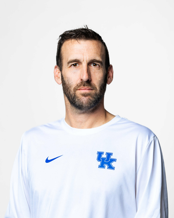 Allen (Tink) Belcher - Football - University of Kentucky Athletics