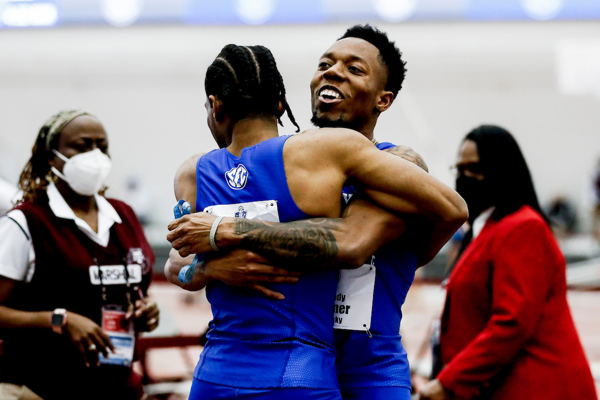 Lance Lang. Kennedy Lightner.

Day 2. SEC Indoor Championships.

Photos by Chet White | UK Athletics