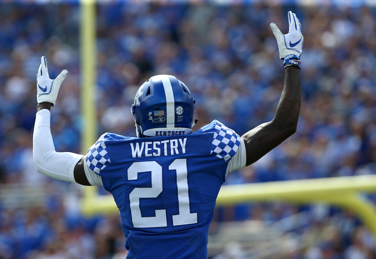 Chris Westry

Kentucky beats Central Michigan 35-20.


Photo By Barry Westerman | UK Athletics
