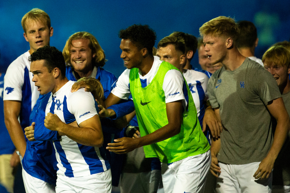 Team.

Kentucky beats Notre Dame 1-0.

Photo by Grace Bradley | UK Athletics