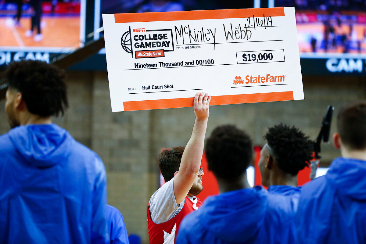 College Game Day.

Photo by Chet White | UK Athletics