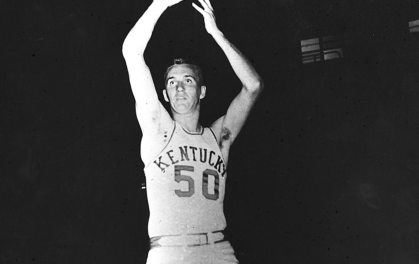 UK Men’s Basketball All-American Bob Burrow Dead at 84