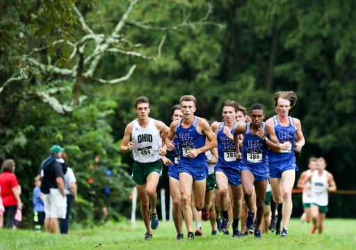 Team. Brennan Fields. Kendall Muhammad.

Bluegrass Invitational.


Photo by Elliott Hess | UK Athletics