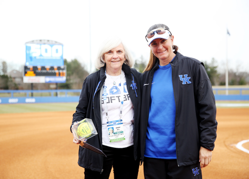 Sandy Bell, Rachel Lawson

The UK softball team beat Miami Ohio 9-1 on Tuesday, March 12, 2019.

Photo by Britney Howard | UK Athletics