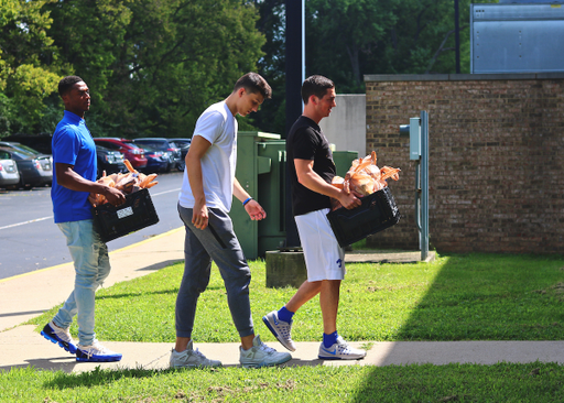 The Kentucky men's basketball team delivered packed lunches to Picadome Elementary School on Friday, September 14th, as a part of UK Athletics' God's Pantry program.

Photo by Noah J. Richter | UK Athletics