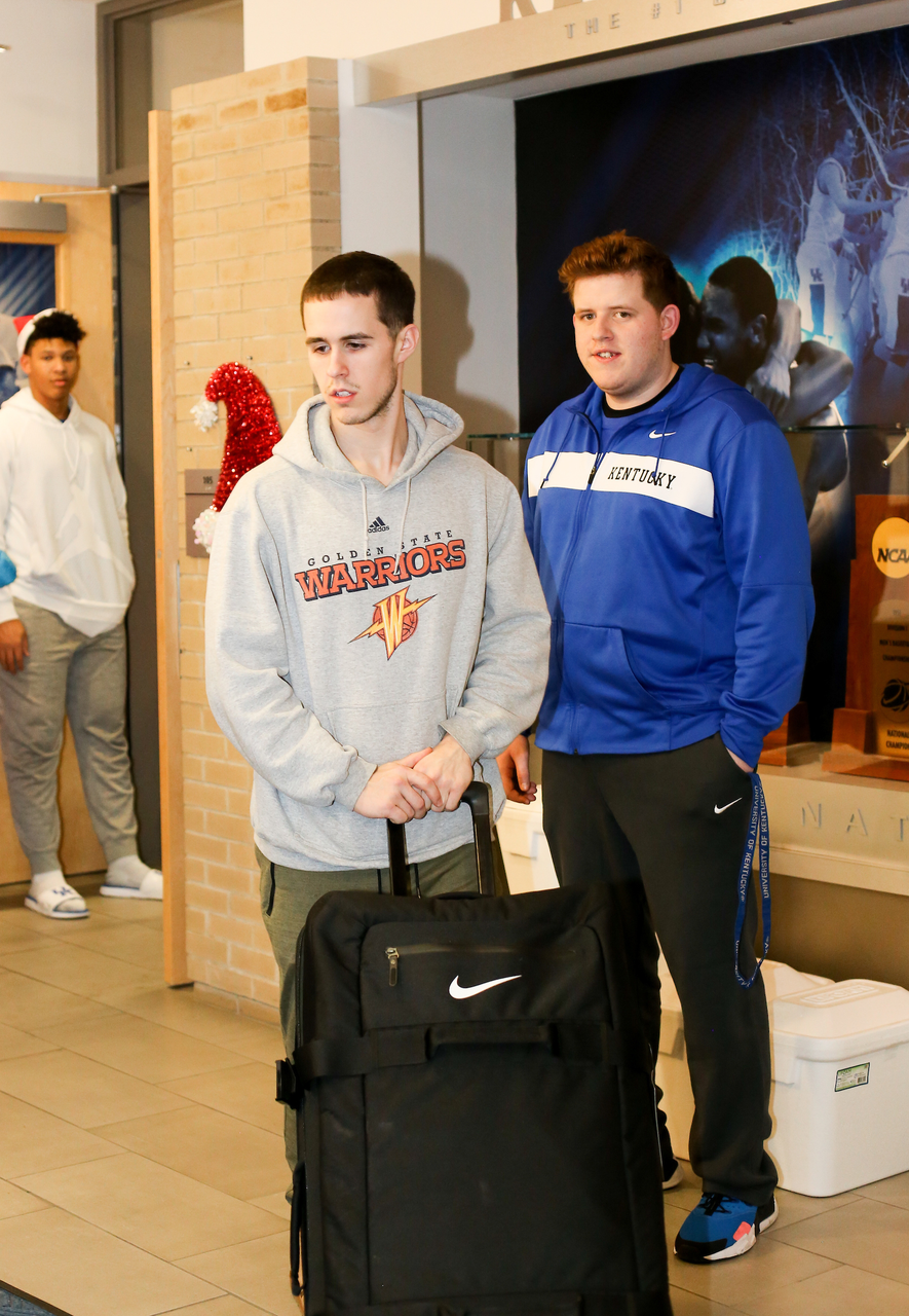 Brad Calipari.

A Kentucky Christmas.

Photo by Maddie Baker | UK Athletics