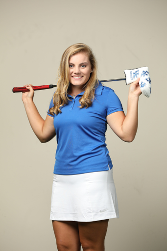 Behind-the-scenes photo from the 2017-18 Kentucky women's golf photo day.