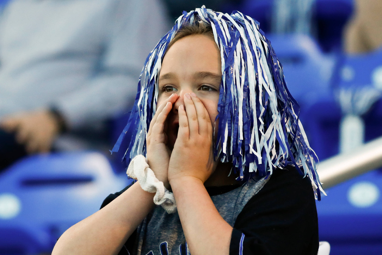 Fan.

Kentucky beat Auburn 7-0.